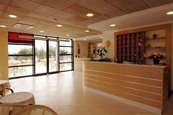 Hotel Elaia Garden 3*