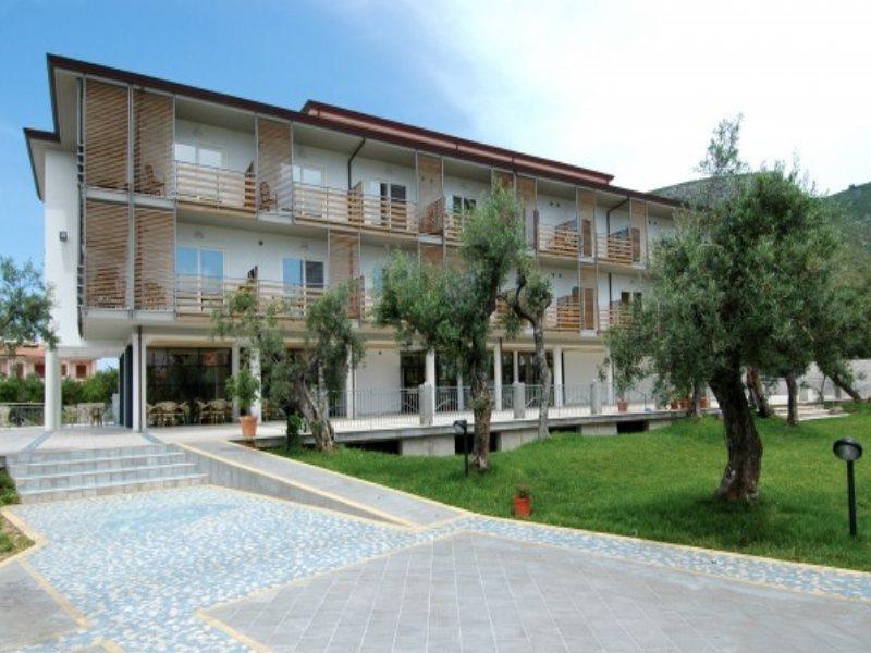 Elaia Garden Hotel 3*